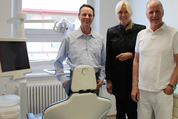 Neuer Zahnarztstuhl am Klinikum Coburg | Dr. Pampel